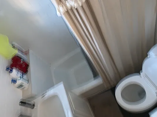 Rented by American Way Real Estate Inc | media 7