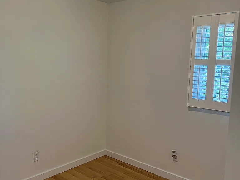 1423 E Dunstan Dr — Photo 23