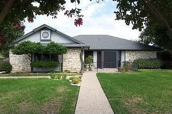 1st image of 4401 Greenlee Dr