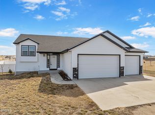 13658 Cherry St NW, Williston, ND 58801