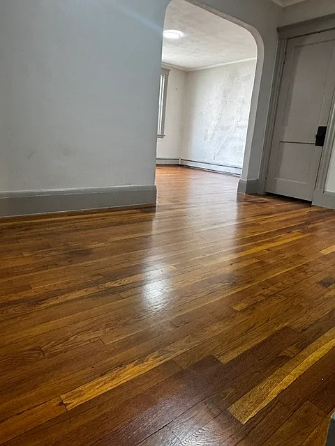 2 bed, 699 sqft, $1,975 — Photo 2