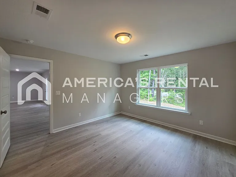10319 Squires Way — Photo 41