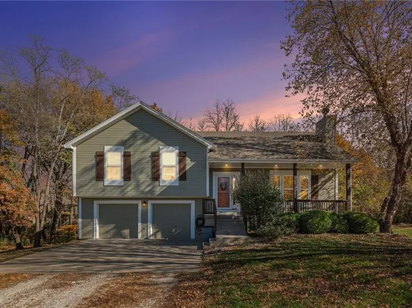 5871 SW Walnut Cv, Trimble, MO 64492