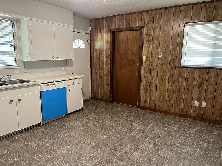 1509 Fury Pl — Photo 3