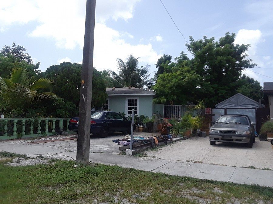 1st image of 100 NW 191st St