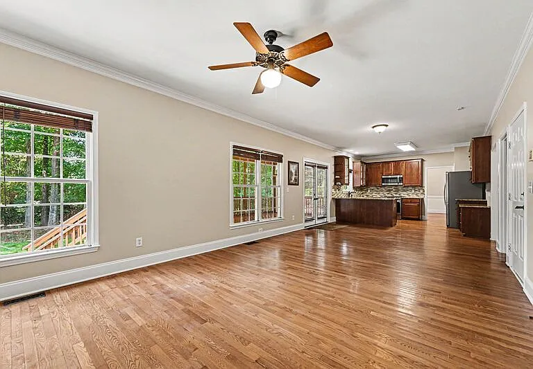 10403 Persimmon Creek Dr — Photo 10