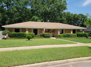 1362 Lucerne Dr, Mobile, AL 36608