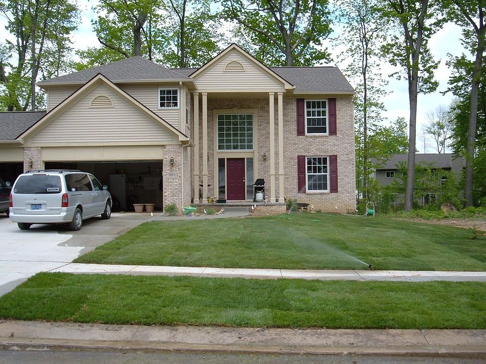 1st image of 9811 David Ln