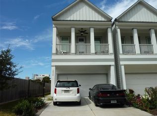 1018 Saint Charles St, Houston, TX 77003