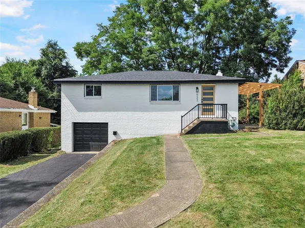 522 Lucy Dr, Pittsburgh, PA 15236