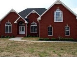 3042 Catoosa Ridge Ln, Greenbrier, TN 37073