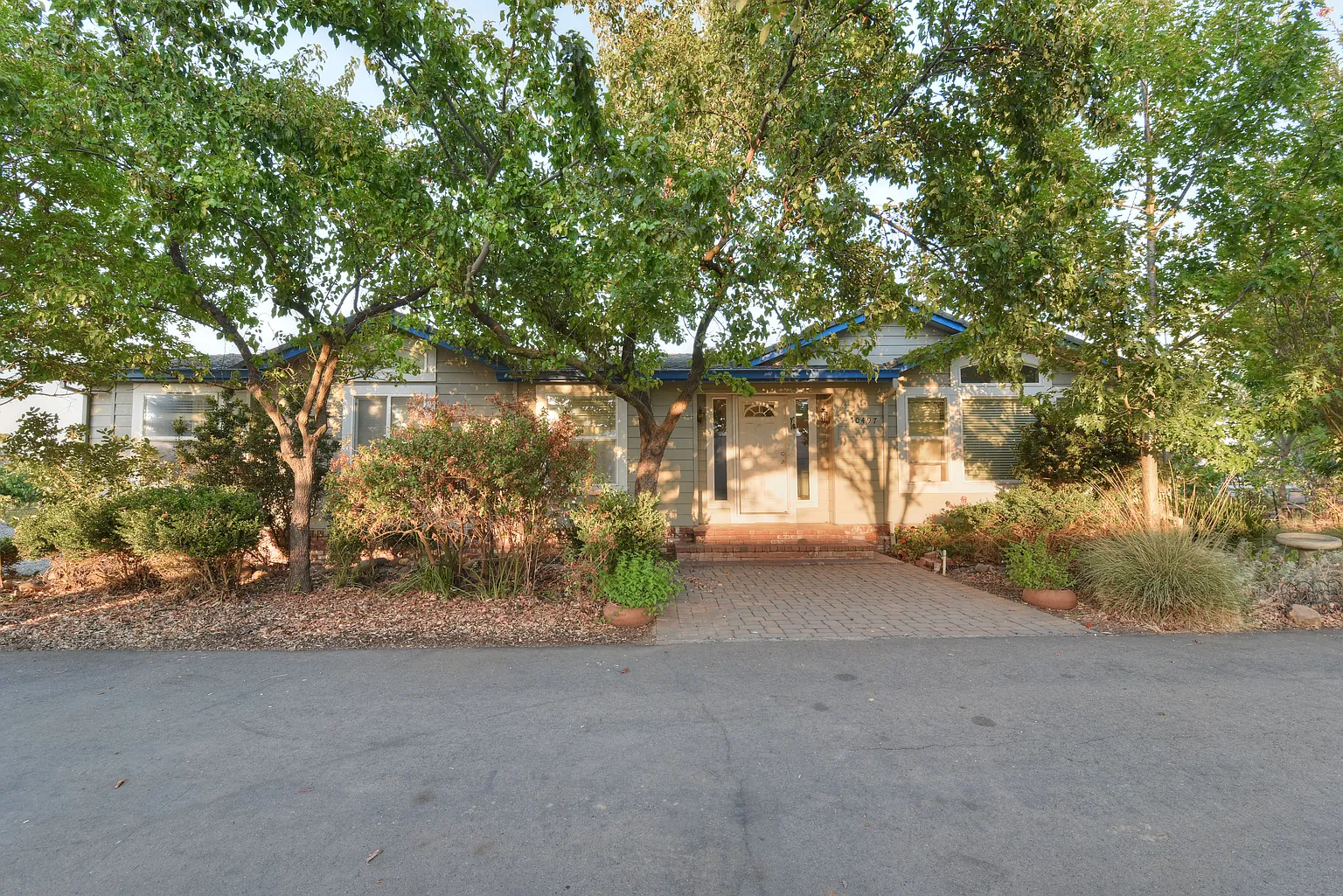 10497 Alta Mesa Rd photo 1