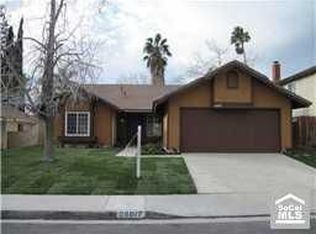28817 Flowerpark Dr, Santa Clarita, CA 91387