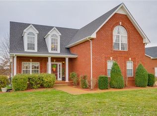 3001 Indian Ridge Blvd, White House, TN 37188