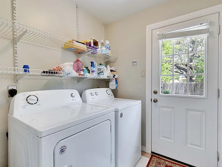 7601 Hawkeye Dr — Photo 11