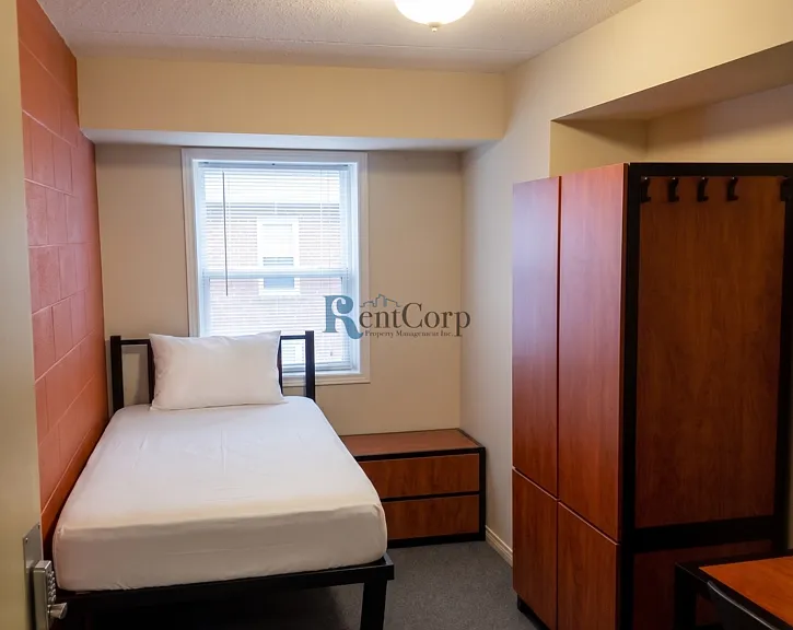 102 Lester St #1 — Photo 1