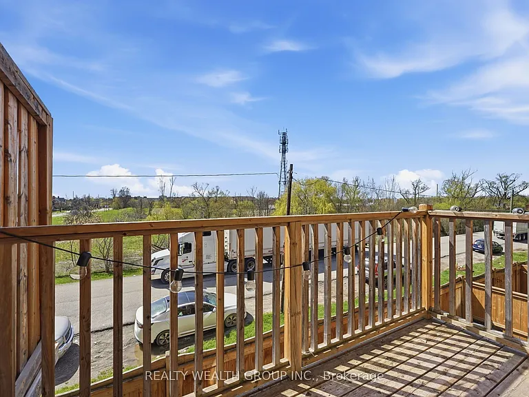 7 City Park Cir — Photo 25