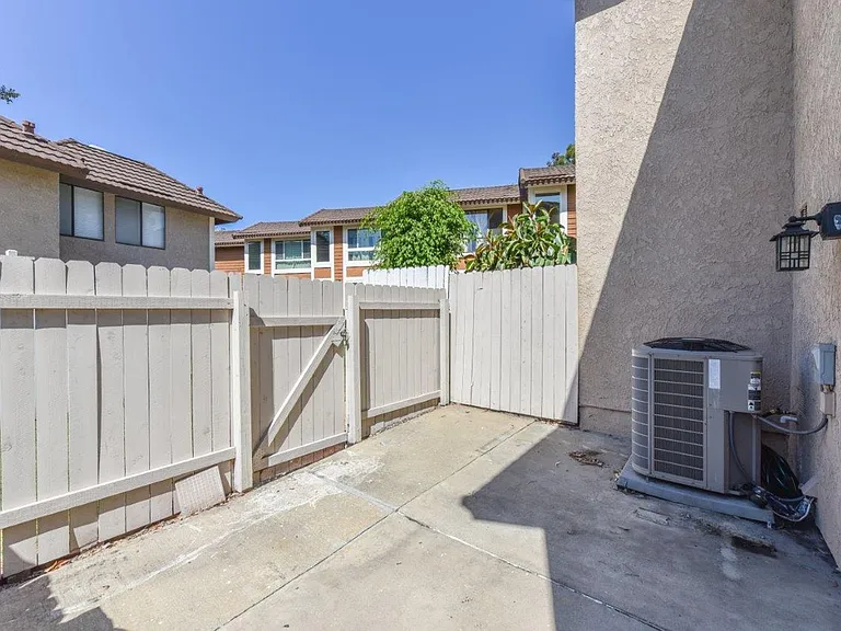 25885 Trabuco Rd #86 — Photo 21