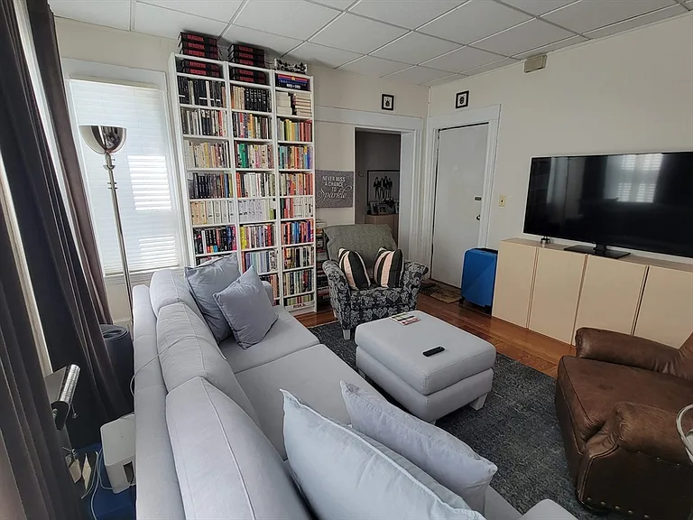 45 Josephine Ave #2 — Photo 3
