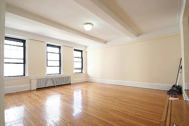 310 E 55th St #8BB — Photo 4