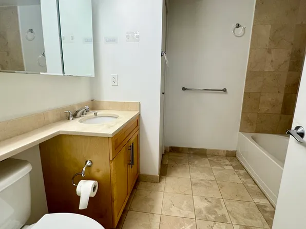 40-22 College Point Boulevard image 18 of 26