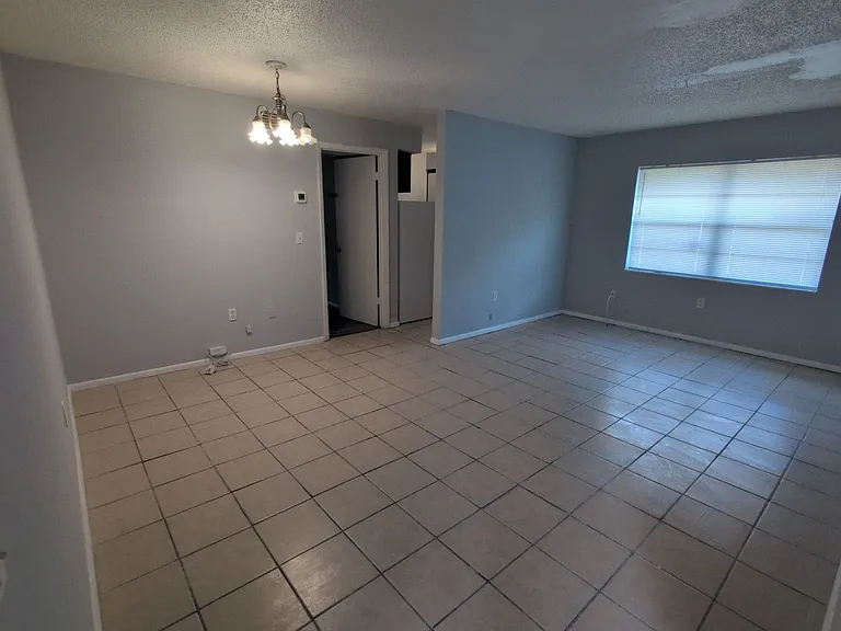 13104 Leisurewood Pl #204 — Photo 2