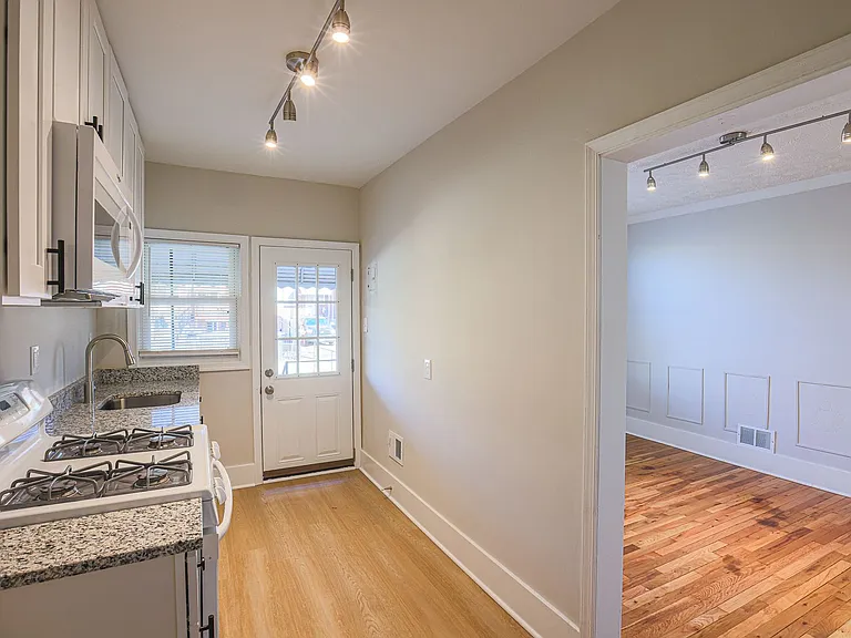 6426 Odonnell St — Photo 20