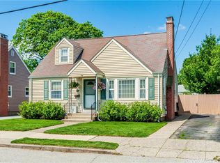 63 Greenfield St, Pawtucket, RI 02861