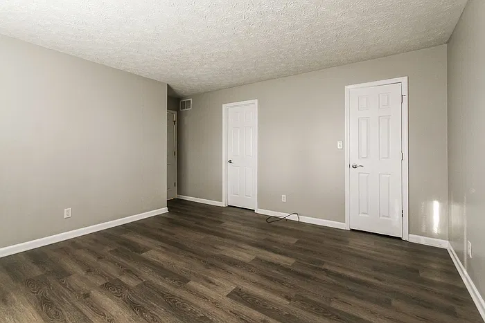 3 bed, 2.5 bath, 1796 sqft, $1,945 — Photo 4