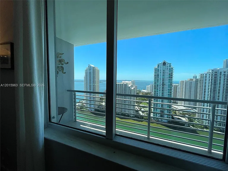 335 Biscayne Blvd #3603 — Photo 11
