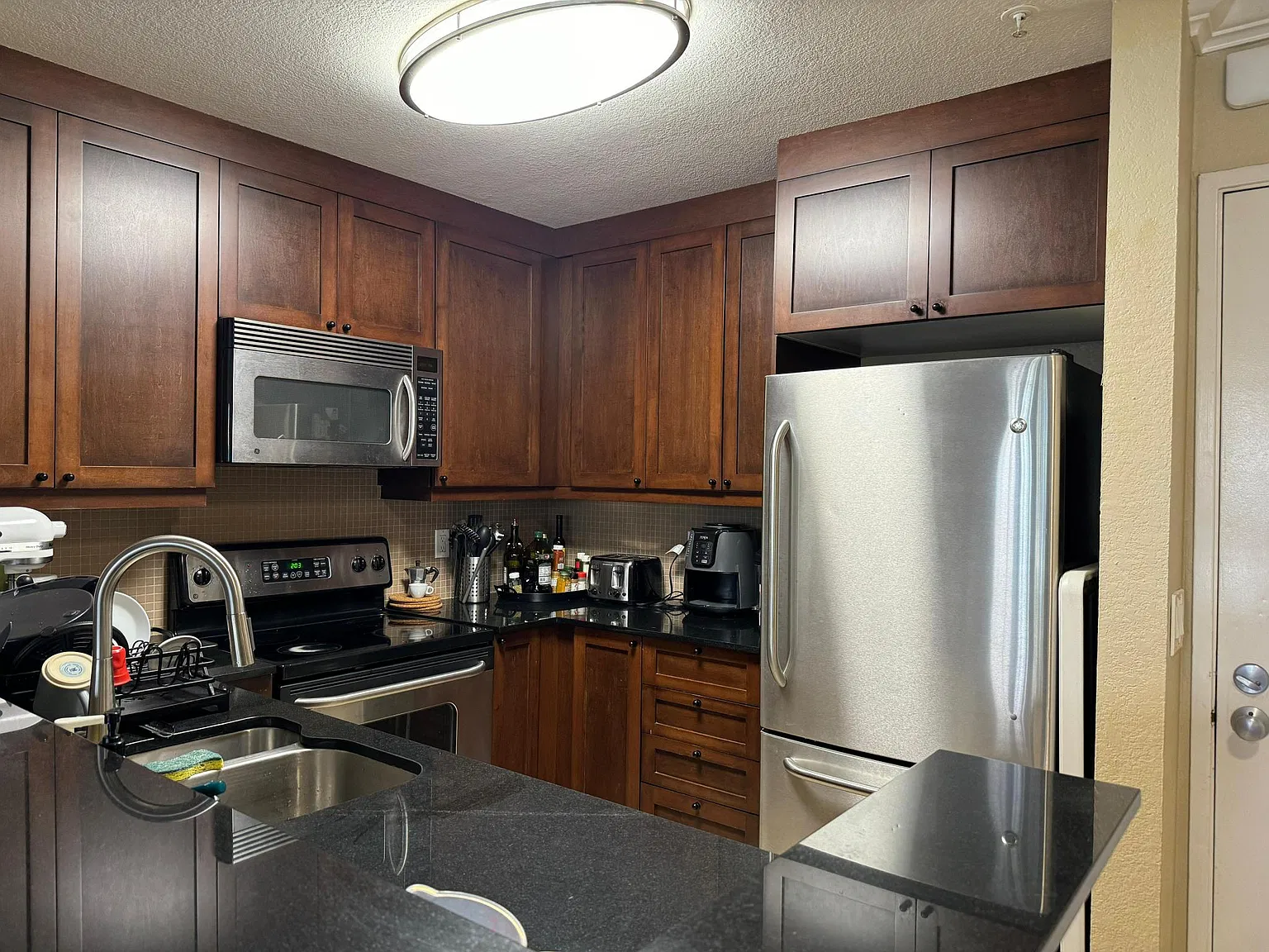 8889 Caminito Plaza Centro — Photo 3