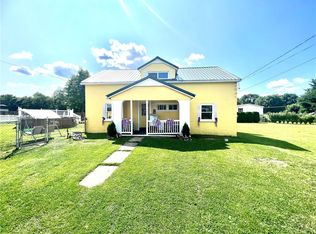 514 Ceylon Rd, Carmichaels, PA 15320