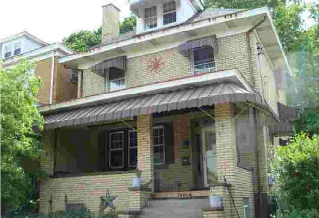 1141 Wayne Ave photo 1