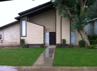 4609 Country Place Ln #A, Bakersfield, CA 93313