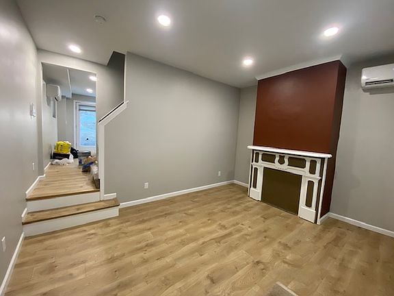 Entry to kitchen