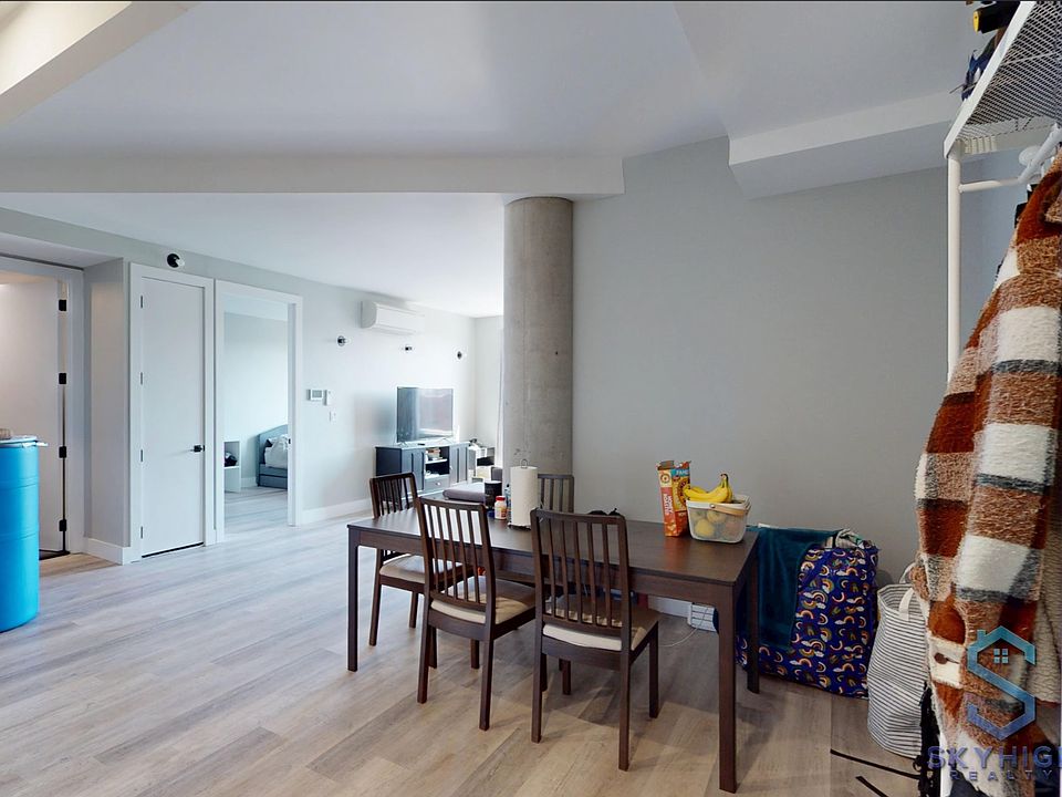 1st image of 641 E 28th St #2EE