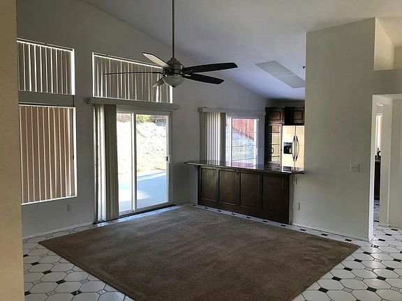 4th image of 65952 Avenue Ladera