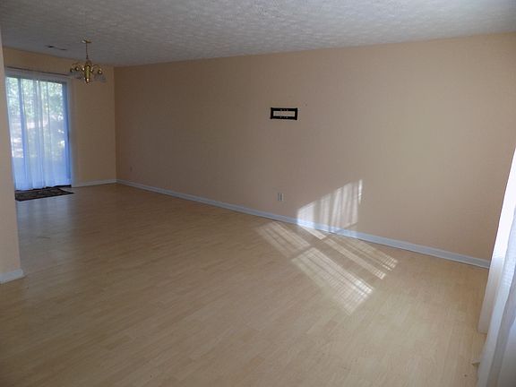 Living Room/Dining Room Combo