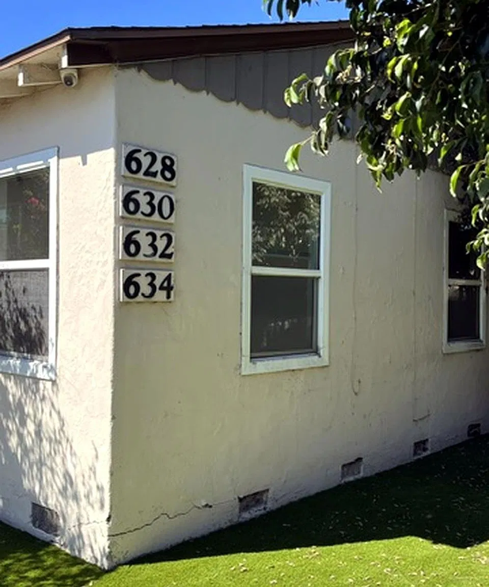 628 34th Ave — Photo 1