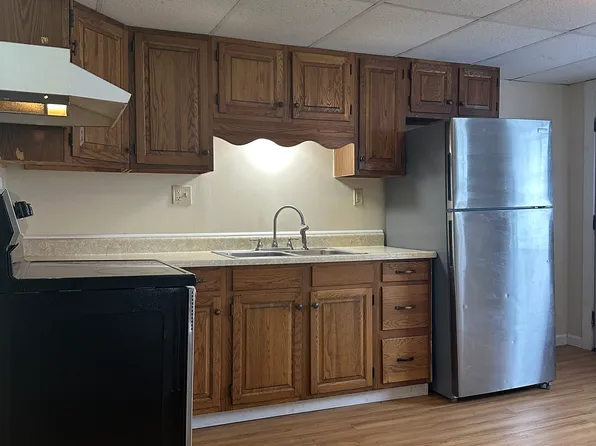 12 Lyman St, Berwick, ME