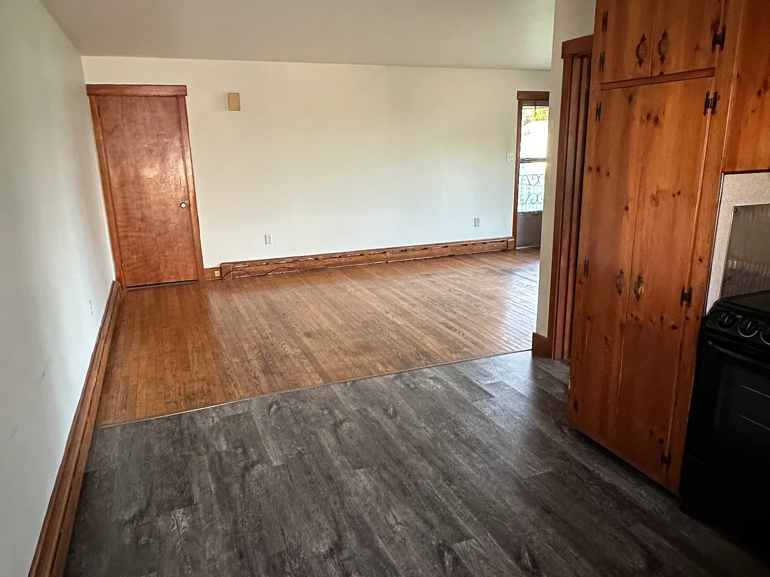 1 bed, 1.5 bath, 900 sqft, $1,000 — Photo 4