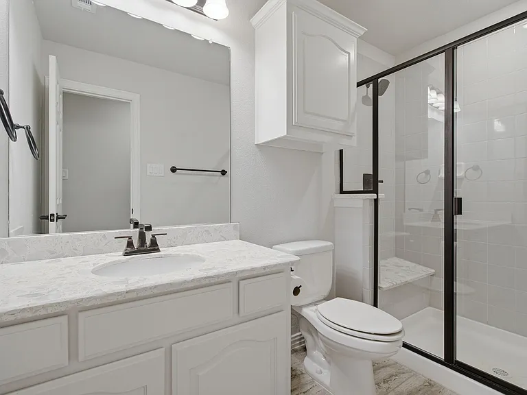 1216 Bayonet St — Photo 9