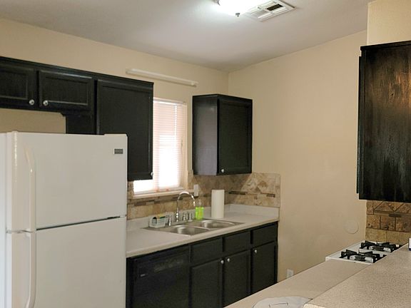 5th image of 4018 Dripping Springs Ave