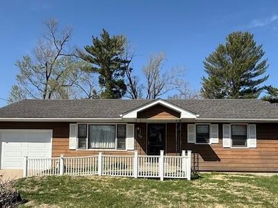 709 S Apache Dr, Marshall, MO, 65340