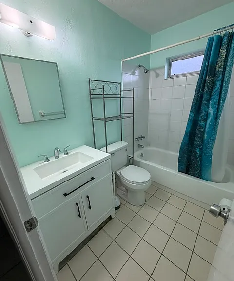 710 NE 46th Ct #3 — Photo 18