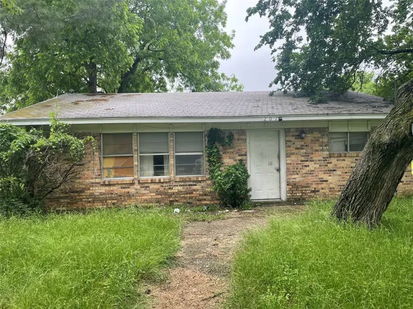 207 S 1st St E, Dawson, TX 76639