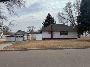 1314 Chestnut St, Springfield, SD 57062