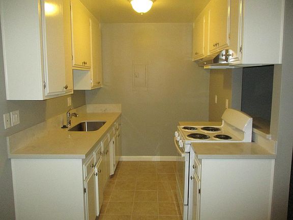 4th image of 255 Kennebec Ave APT 4