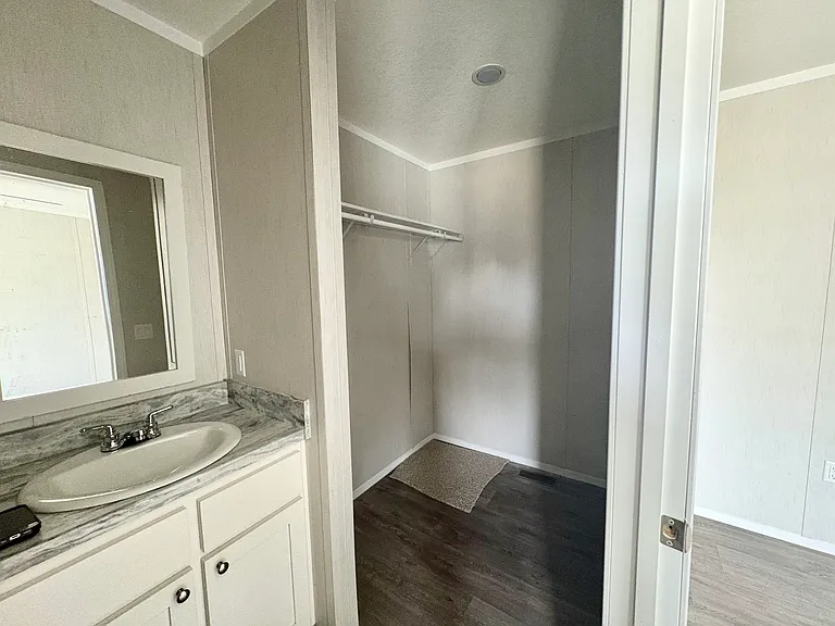 1128 S Gay Ave #88 — Photo 6