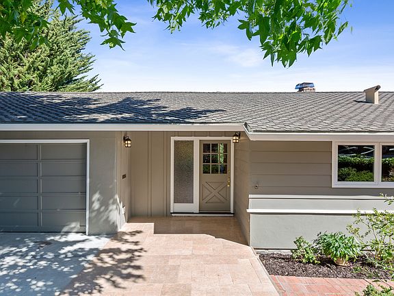4th image of 1120 Lassen Dr